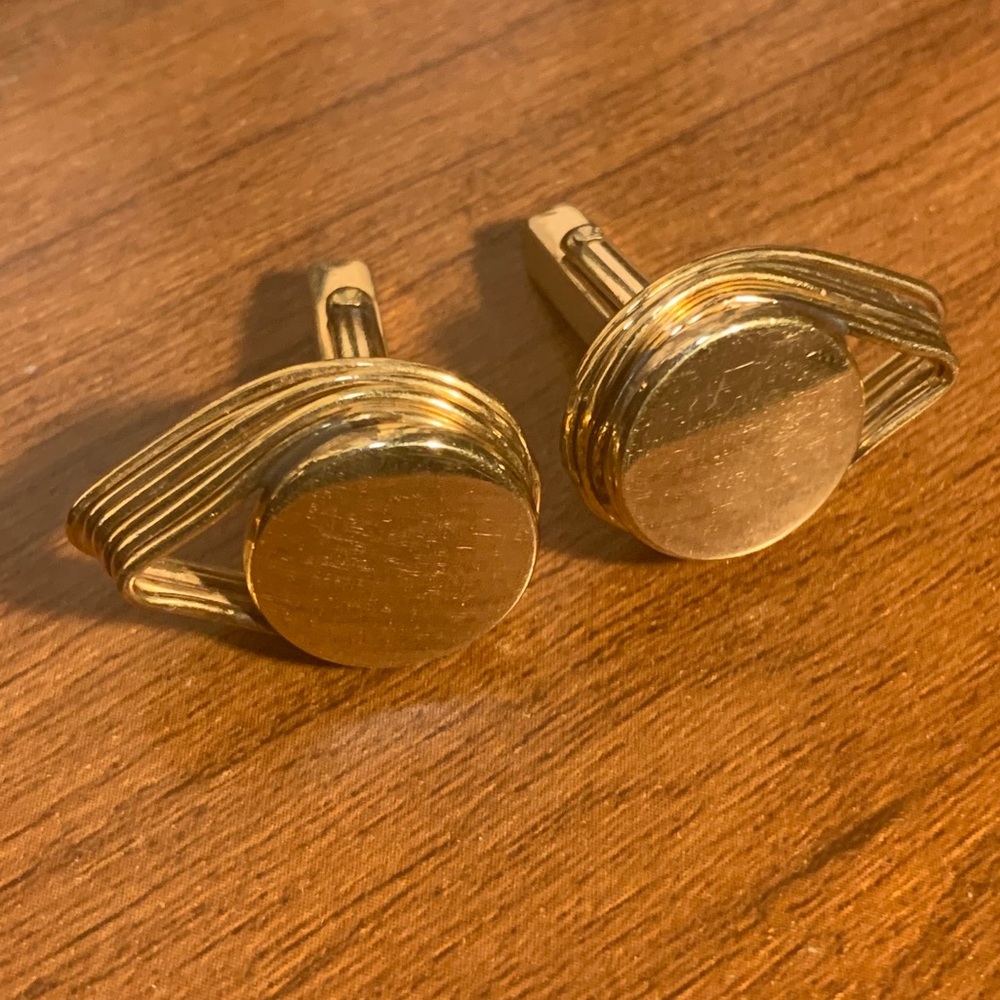 Nice 12k gold filled rare Swank men’s cuff links!